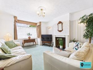 Living Room- click for photo gallery